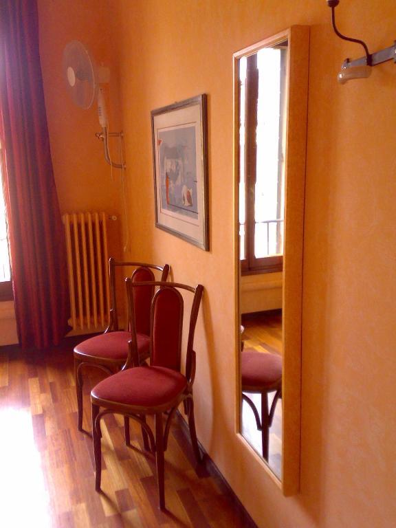 Cadoro Hotel Venedig Værelse billede